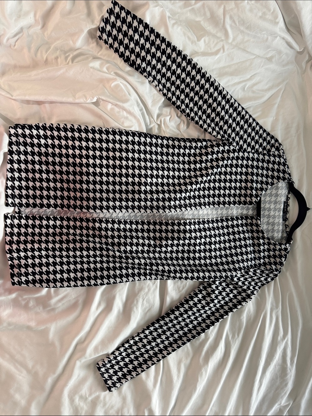 SHEIN Black and White Houndstooth Long Cardigan